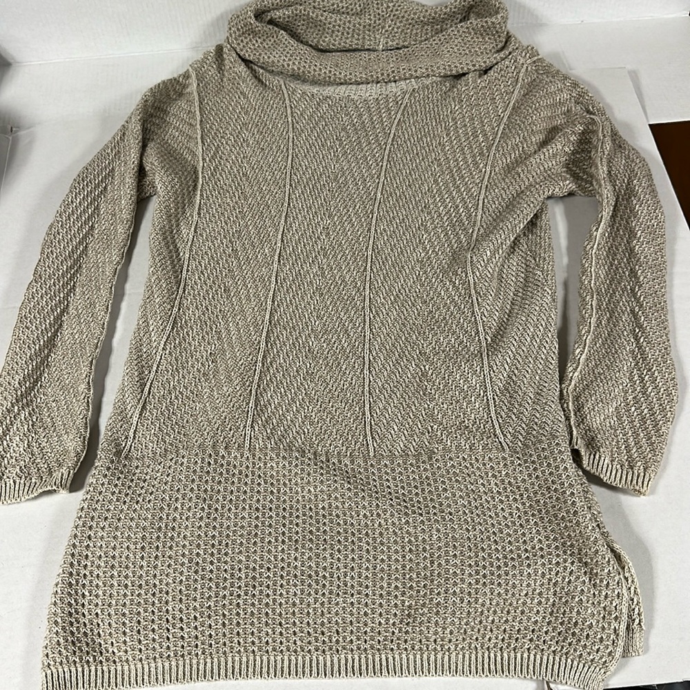 Cute Cowl Neck, super long, Tunic Sweater.  Size Large.